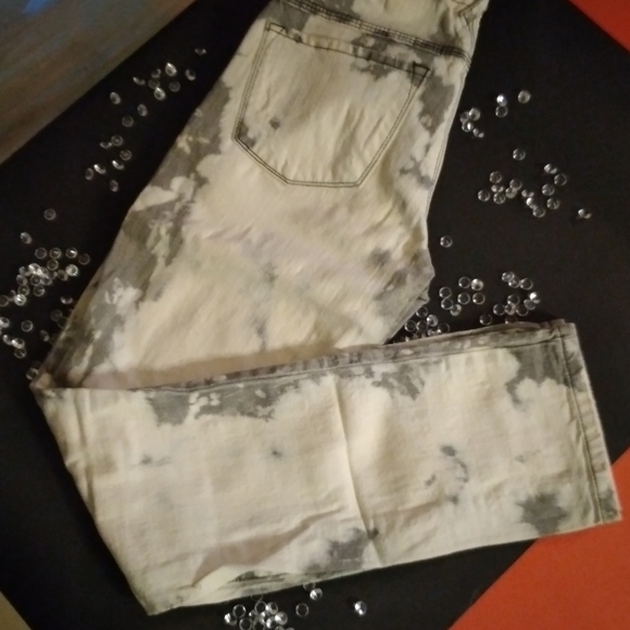 Baby Phat - Picture 8 of 10